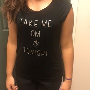 Black work out tank top